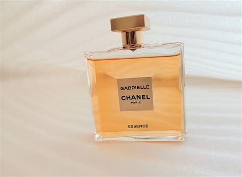 gabrielle chanel essence review|gabrielle chanel essence sample.